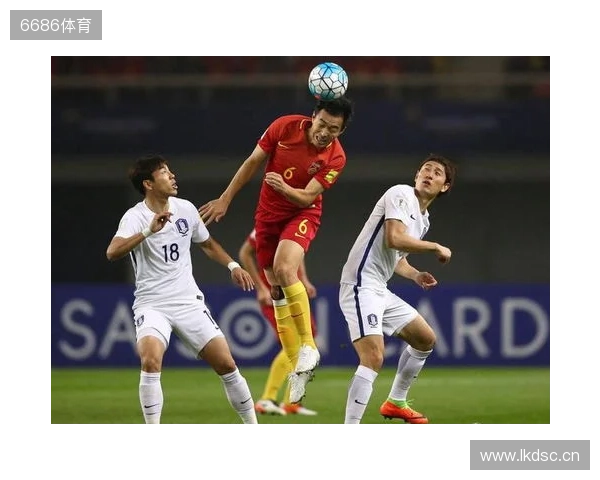 黄希扬:希望在向余望们身上能实现全国球迷的愿望,走向世界杯 黄希扬:希望在向余望们身上能实现全国球迷的愿望,走向世界杯