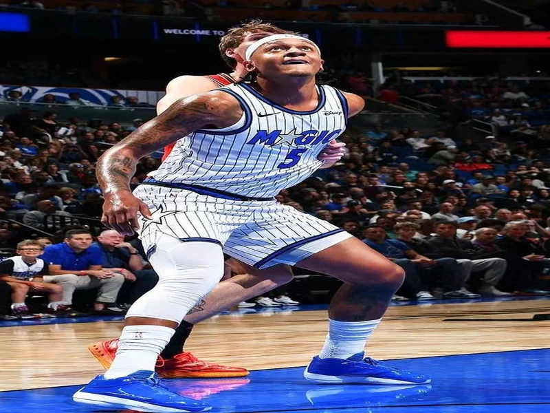 廷贝尔：不觉得埃泽上演帽子戏法是偶然，这家伙一直都很努力